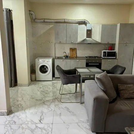 Apartman Cveirg Peil *